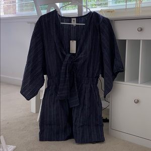 TAGS ATTACHED navy front tie romper
